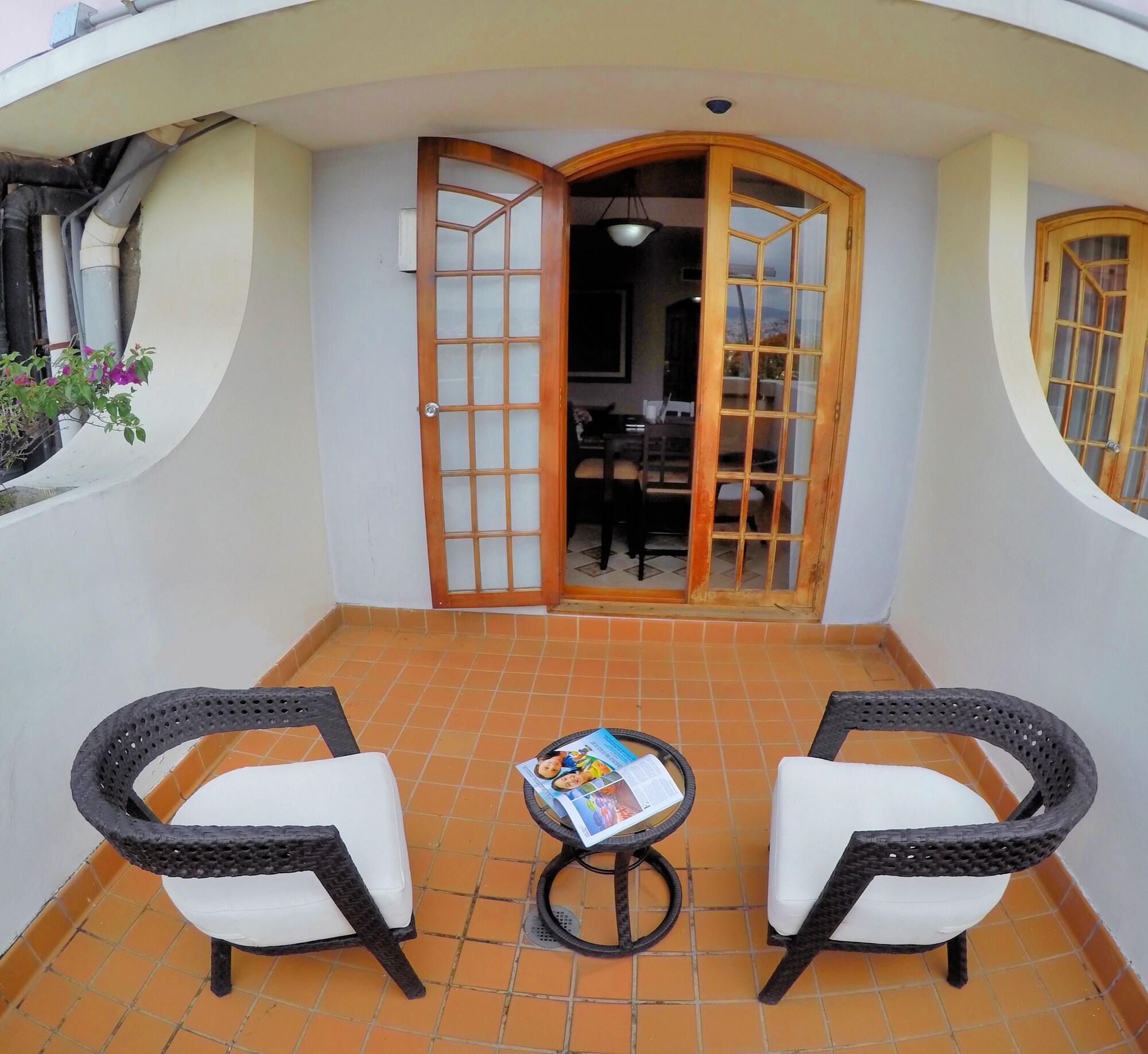 Plaza Del General Aparthotel Tegucigalpa Ngoại thất bức ảnh